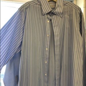 Esmail Astanboos shirt